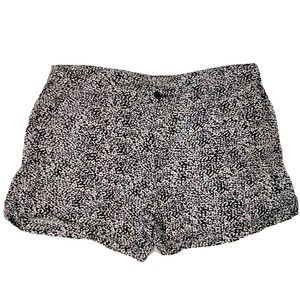 Faded Glory Rayon Shorts Black White Print Size 18 4.5" Inseam Lightweight Cool